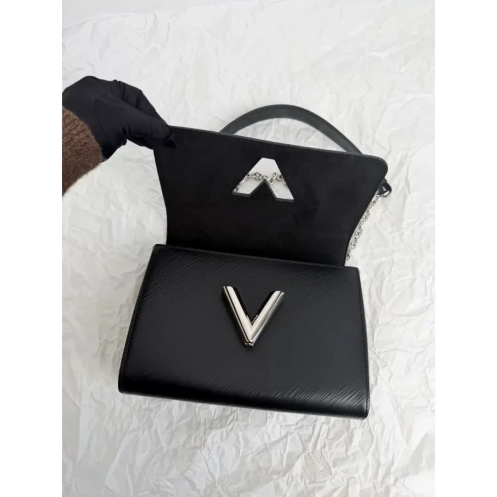Louis Vuitton Women Pre-Loved Bag Very Good Condition